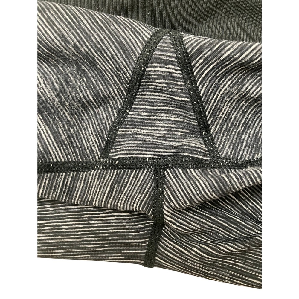 Lululemon Wunder Under Crop Leggings Black Grey Heathered Zip Pocket Size 10 - Picture 8 of 11